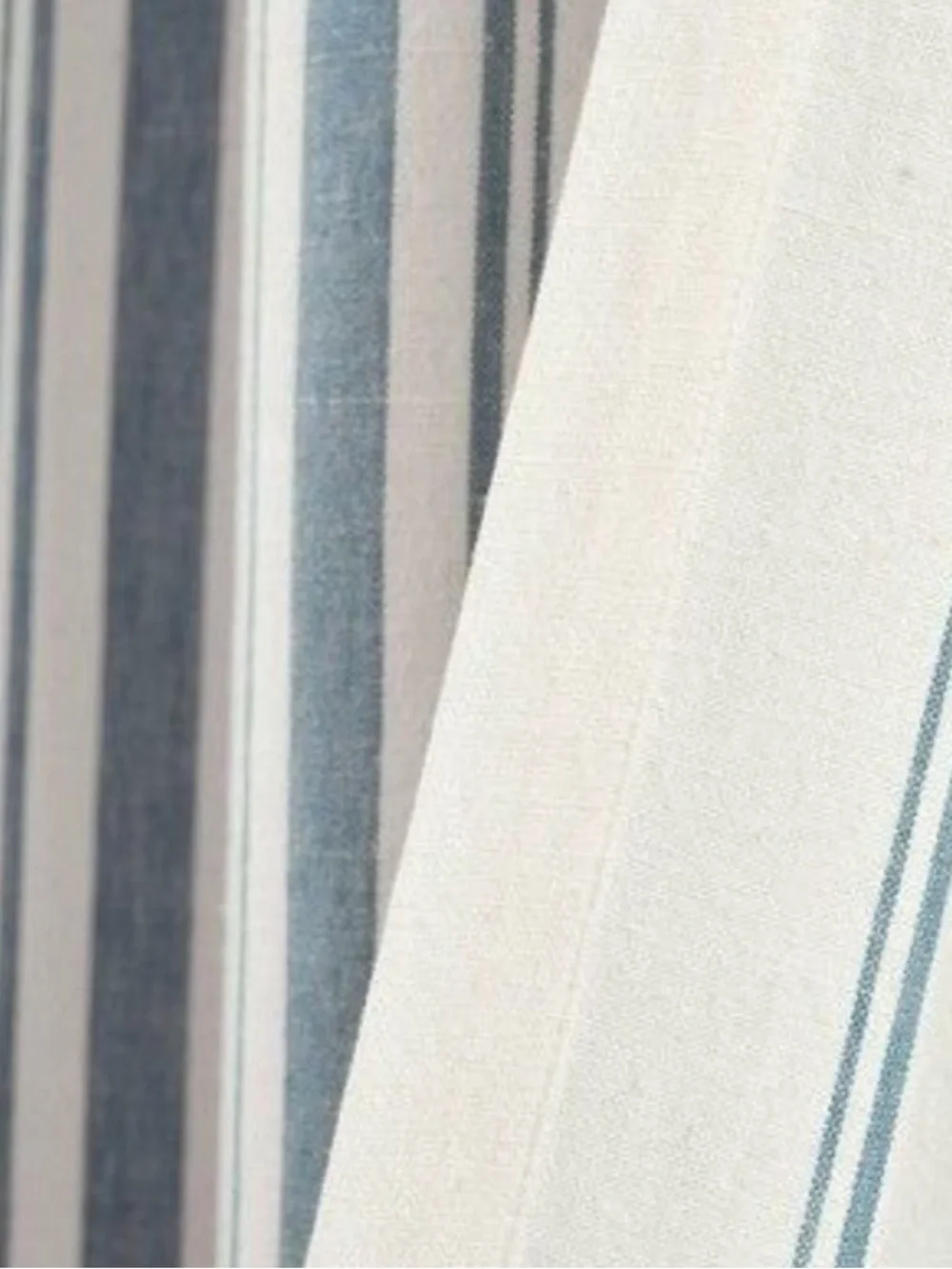 Lush Decor Farmhouse Style Curtains Like New